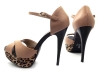  - Sand�lia